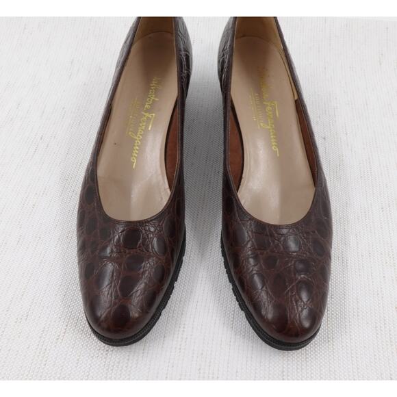 Salvatore Ferragamo Pumps 7.5 Low Heel Narrow Croc Embossed Work Comfort Shoes - Picture 4 of 16